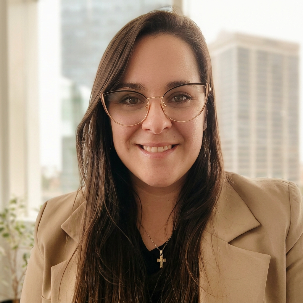 Maite Echeverre — Operations & Client Cases at Rootiva